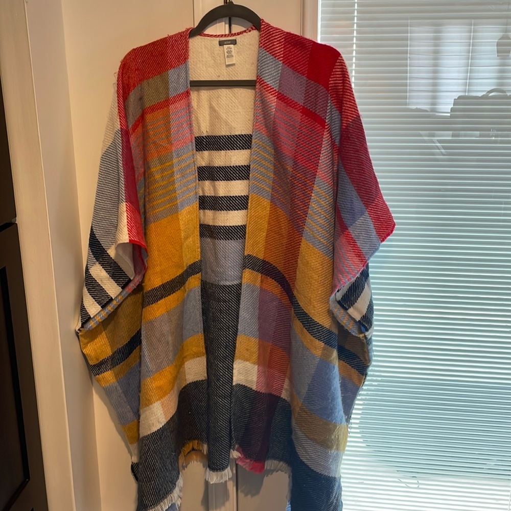 Aerie Shawl/Poncho